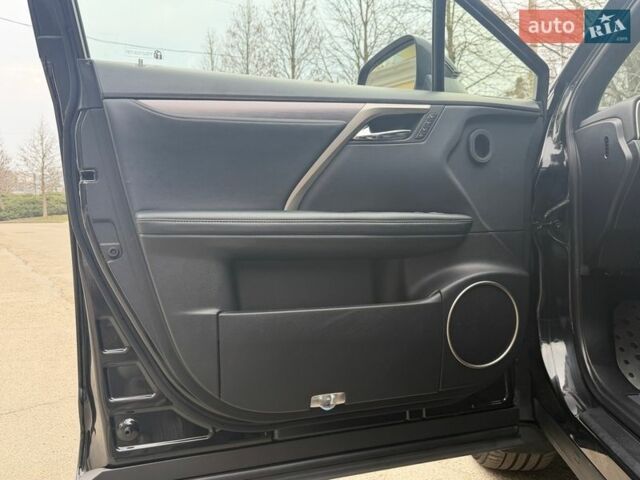 Черный Лексус РХ, объемом двигателя 3.46 л и пробегом 51 тыс. км за 42000 $, фото 48 на Automoto.ua