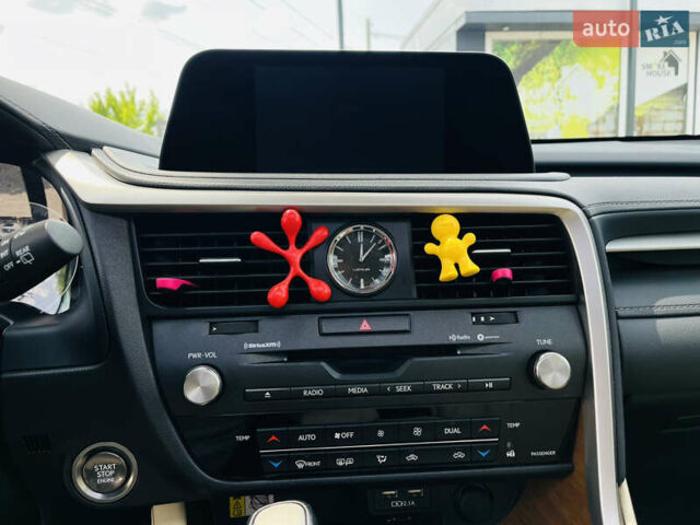 Чорний Лексус РХ, об'ємом двигуна 3.46 л та пробігом 60 тис. км за 41500 $, фото 27 на Automoto.ua