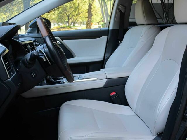 Чорний Лексус РХ, об'ємом двигуна 3.5 л та пробігом 29 тис. км за 15500 $, фото 6 на Automoto.ua