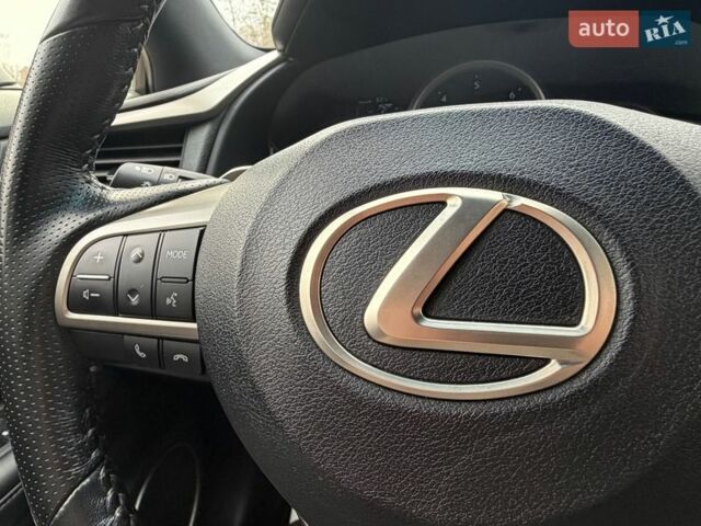 Черный Лексус РХ, объемом двигателя 3.46 л и пробегом 51 тыс. км за 42000 $, фото 39 на Automoto.ua