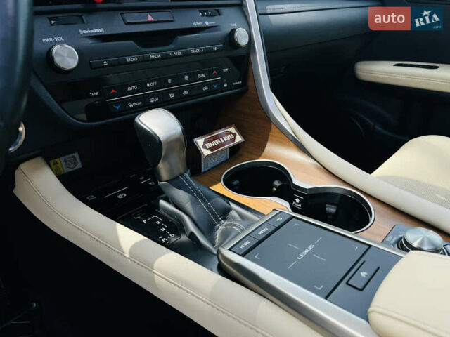 Чорний Лексус РХ, об'ємом двигуна 3.46 л та пробігом 60 тис. км за 41500 $, фото 26 на Automoto.ua