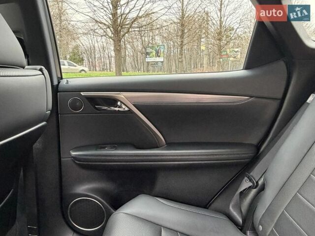 Черный Лексус РХ, объемом двигателя 3.46 л и пробегом 51 тыс. км за 42000 $, фото 63 на Automoto.ua