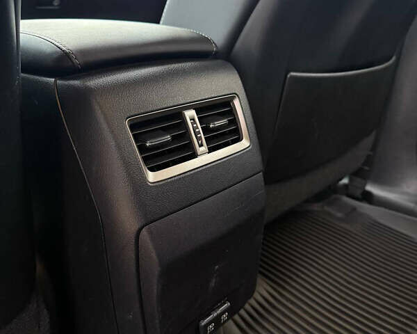 Черный Лексус РХ, объемом двигателя 3.46 л и пробегом 45 тыс. км за 39900 $, фото 17 на Automoto.ua