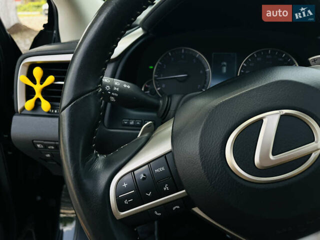 Чорний Лексус РХ, об'ємом двигуна 3.46 л та пробігом 60 тис. км за 41500 $, фото 24 на Automoto.ua