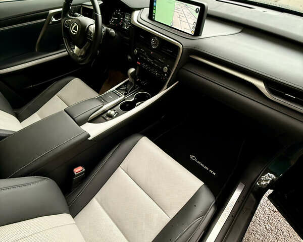 Лексус РХ 2021 в Киеве на Automoto.ua Черный Лексус РХ, объемом двигателя 3.5 л и пробегом 46 тыс. км за 46000 $, фото 6 на Automoto.ua