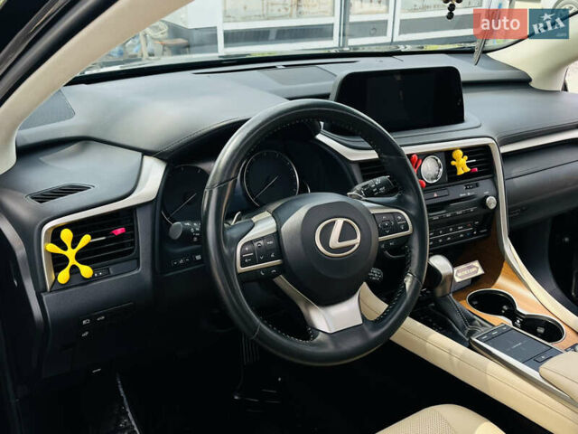Чорний Лексус РХ, об'ємом двигуна 3.46 л та пробігом 60 тис. км за 41500 $, фото 11 на Automoto.ua