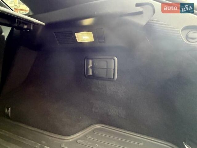 Чорний Лексус РХ, об'ємом двигуна 3.46 л та пробігом 47 тис. км за 44700 $, фото 46 на Automoto.ua