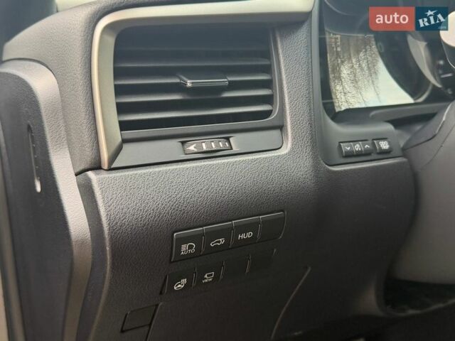 Черный Лексус РХ, объемом двигателя 3.46 л и пробегом 51 тыс. км за 42000 $, фото 26 на Automoto.ua