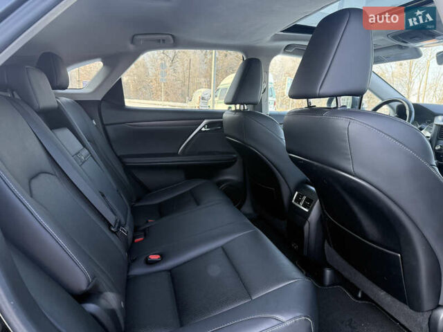 Черный Лексус РХ, объемом двигателя 3.46 л и пробегом 61 тыс. км за 51500 $, фото 10 на Automoto.ua