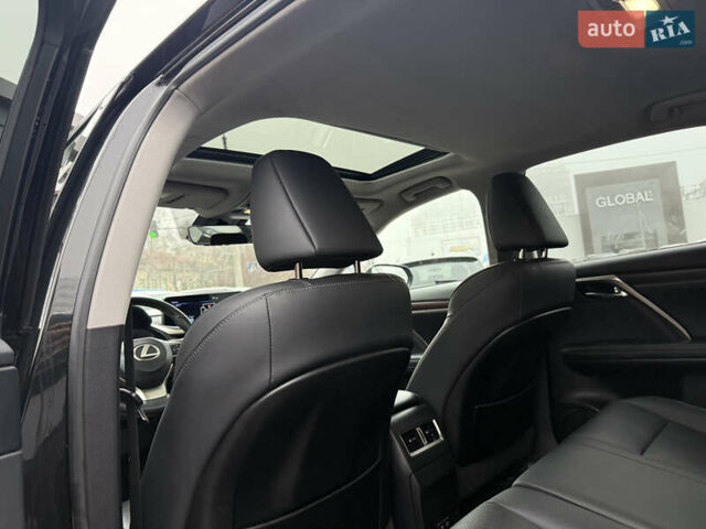 Черный Лексус РХ, объемом двигателя 3.46 л и пробегом 61 тыс. км за 53900 $, фото 11 на Automoto.ua