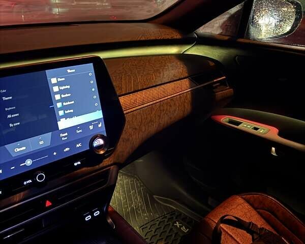 Чорний Лексус РХ, об'ємом двигуна 2.39 л та пробігом 14 тис. км за 77500 $, фото 27 на Automoto.ua