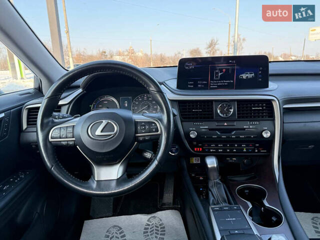 Черный Лексус РХ, объемом двигателя 3.46 л и пробегом 61 тыс. км за 49500 $, фото 13 на Automoto.ua