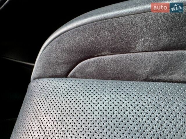 Черный Лексус РХ, объемом двигателя 2.4 л и пробегом 85 тыс. км за 59500 $, фото 54 на Automoto.ua