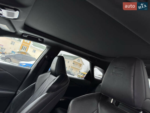 Чорний Лексус РХ, об'ємом двигуна 2.4 л та пробігом 100 тис. км за 63500 $, фото 23 на Automoto.ua