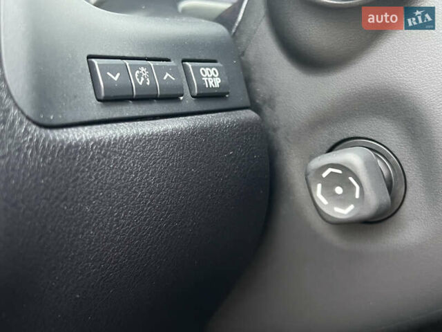 Черный Лексус РХ, объемом двигателя 3.46 л и пробегом 61 тыс. км за 53900 $, фото 31 на Automoto.ua