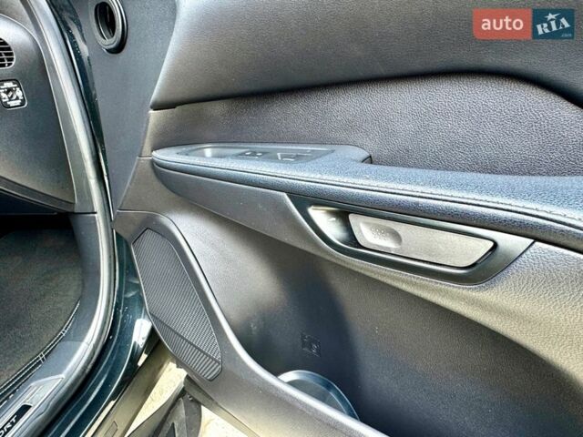 Черный Лексус РХ, объемом двигателя 2.4 л и пробегом 85 тыс. км за 59500 $, фото 57 на Automoto.ua