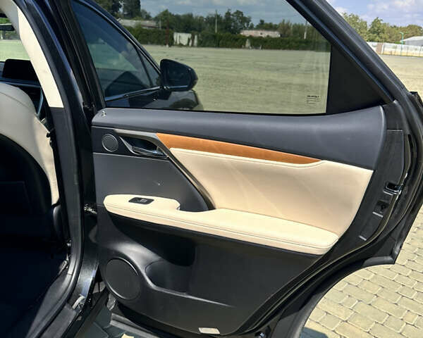 Черный Лексус РХ, объемом двигателя 3.46 л и пробегом 19 тыс. км за 55000 $, фото 22 на Automoto.ua