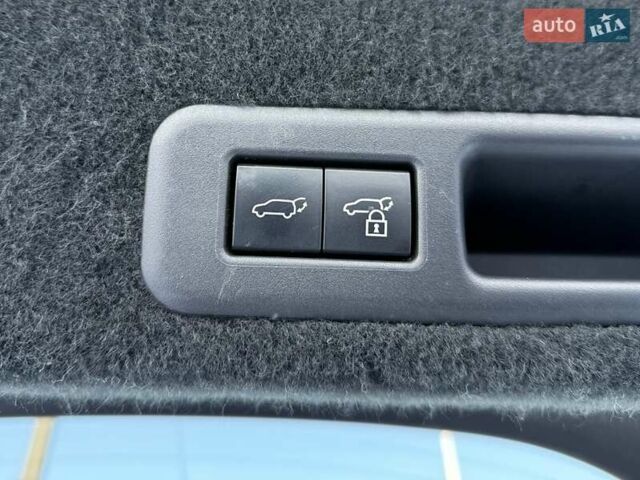 Черный Лексус РХ, объемом двигателя 3.46 л и пробегом 61 тыс. км за 51500 $, фото 32 на Automoto.ua