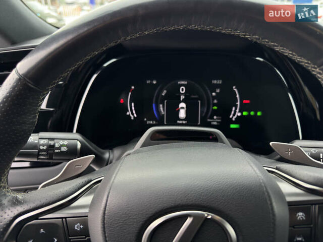 Чорний Лексус РХ, об'ємом двигуна 2.4 л та пробігом 100 тис. км за 63500 $, фото 12 на Automoto.ua