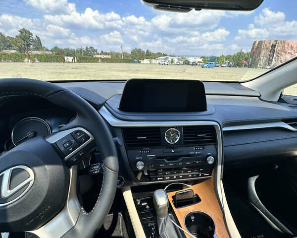 Черный Лексус РХ, объемом двигателя 3.46 л и пробегом 19 тыс. км за 55000 $, фото 33 на Automoto.ua