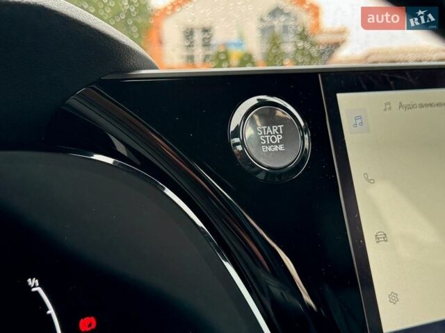 Черный Лексус РХ, объемом двигателя 2.4 л и пробегом 85 тыс. км за 59500 $, фото 42 на Automoto.ua