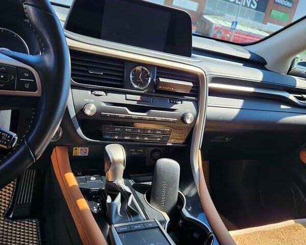 Лексус РХ 2022 в Одессе на Automoto.ua Черный Лексус РХ, объемом двигателя 2 л и пробегом 18 тыс. км за 54000 $, фото 8 на Automoto.ua