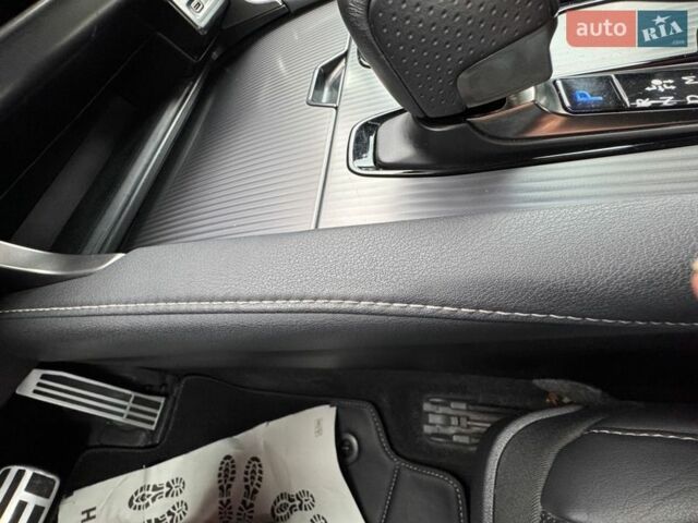 Черный Лексус РХ, объемом двигателя 2.4 л и пробегом 85 тыс. км за 59500 $, фото 108 на Automoto.ua