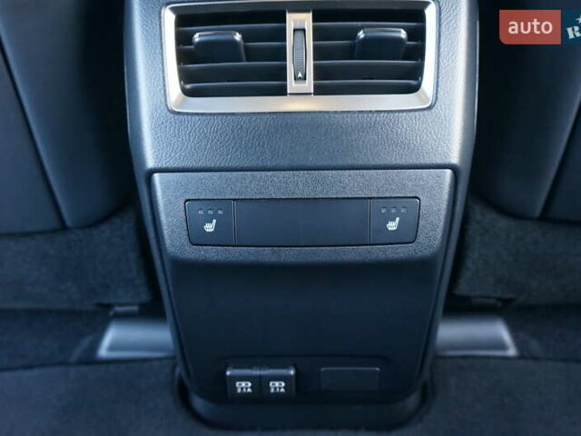 Черный Лексус РХ, объемом двигателя 3.46 л и пробегом 11 тыс. км за 54500 $, фото 29 на Automoto.ua