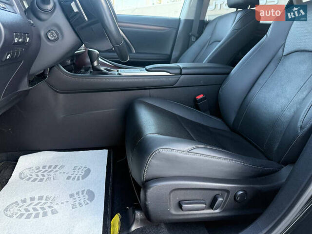 Черный Лексус РХ, объемом двигателя 3.46 л и пробегом 61 тыс. км за 49500 $, фото 29 на Automoto.ua