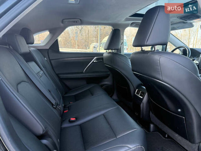 Черный Лексус РХ, объемом двигателя 3.46 л и пробегом 61 тыс. км за 49500 $, фото 10 на Automoto.ua