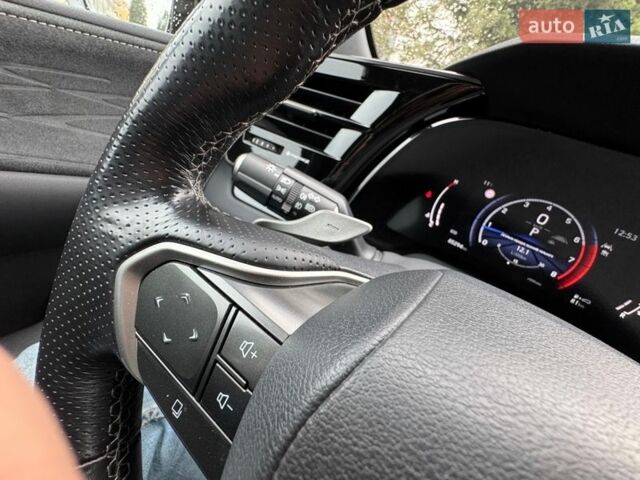 Черный Лексус РХ, объемом двигателя 2.4 л и пробегом 85 тыс. км за 59500 $, фото 44 на Automoto.ua