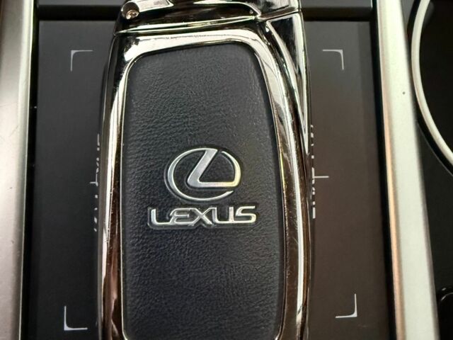 Чорний Лексус РХ, об'ємом двигуна 2 л та пробігом 51 тис. км за 50900 $, фото 20 на Automoto.ua