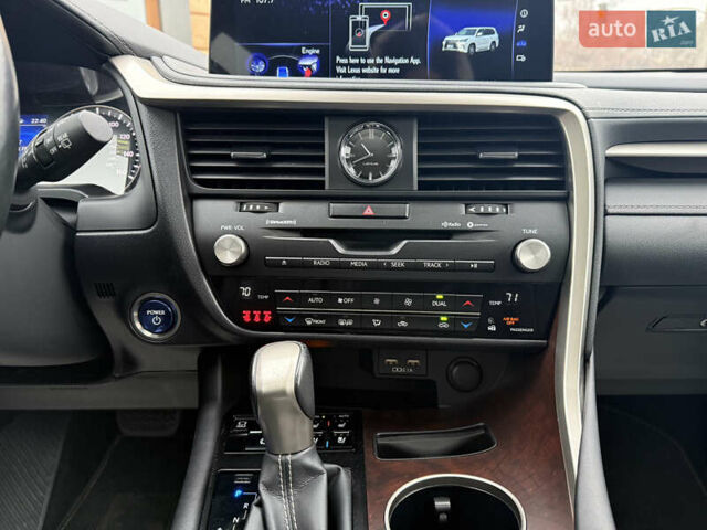 Черный Лексус РХ, объемом двигателя 3.46 л и пробегом 61 тыс. км за 53900 $, фото 20 на Automoto.ua