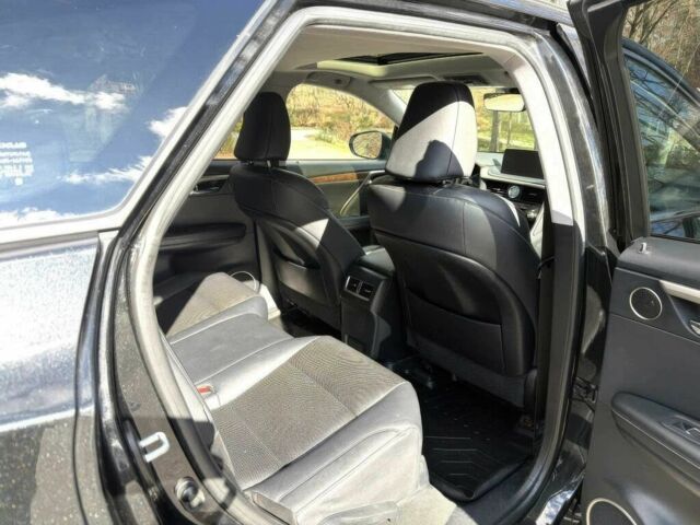 Черный Лексус РХ, объемом двигателя 3.5 л и пробегом 22 тыс. км за 22000 $, фото 13 на Automoto.ua