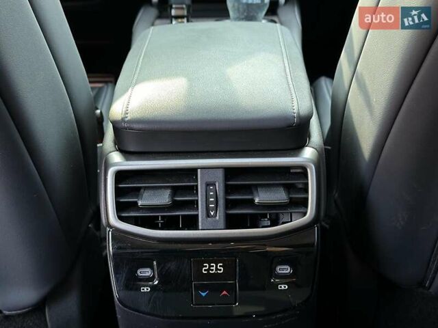 Чорний Лексус РХ, об'ємом двигуна 2.4 л та пробігом 20 тис. км за 54990 $, фото 38 на Automoto.ua