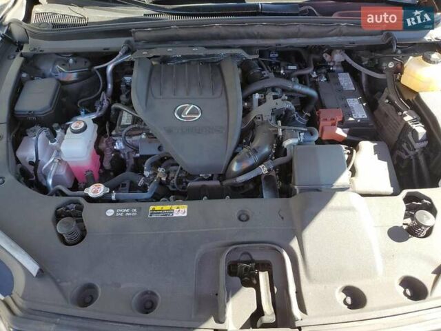 Черный Лексус РХ, объемом двигателя 2.4 л и пробегом 10 тыс. км за 20000 $, фото 11 на Automoto.ua