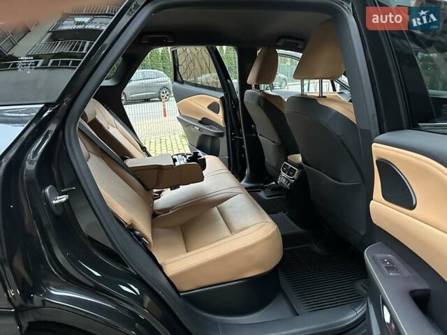 Чорний Лексус РХ, об'ємом двигуна 2.39 л та пробігом 25 тис. км за 69700 $, фото 40 на Automoto.ua