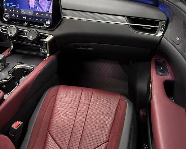 Черный Лексус РХ, объемом двигателя 2.39 л и пробегом 14 тыс. км за 77999 $, фото 77 на Automoto.ua