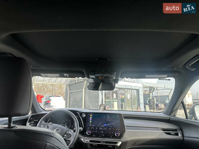 Черный Лексус РХ, объемом двигателя 2.39 л и пробегом 49 тыс. км за 59000 $, фото 23 на Automoto.ua