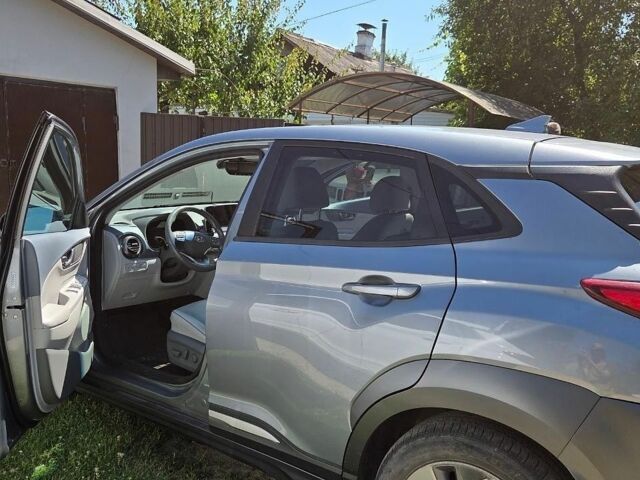 Чорний Лексус РХ, об'ємом двигуна 2.5 л та пробігом 70 тис. км за 71800 $, фото 8 на Automoto.ua