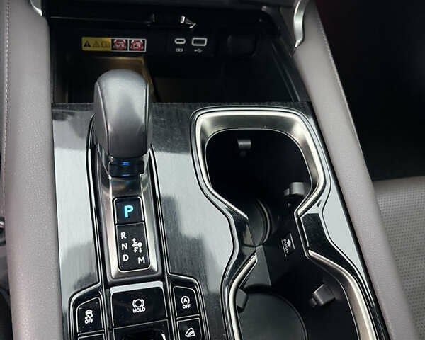 Черный Лексус РХ, объемом двигателя 2.4 л и пробегом 78 тыс. км за 63500 $, фото 23 на Automoto.ua