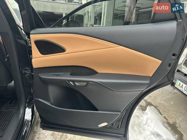 Чорний Лексус РХ, об'ємом двигуна 2.39 л та пробігом 25 тис. км за 68700 $, фото 58 на Automoto.ua