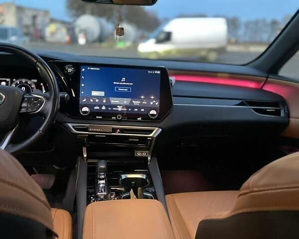 Черный Лексус РХ, объемом двигателя 2.39 л и пробегом 55 тыс. км за 69000 $, фото 3 на Automoto.ua