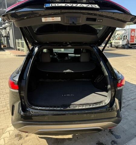 Чорний Лексус РХ, об'ємом двигуна 2.49 л та пробігом 12 тис. км за 75000 $, фото 42 на Automoto.ua