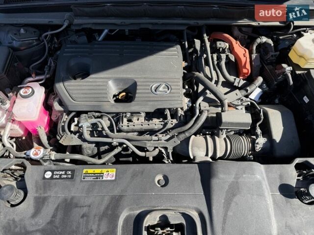 Чорний Лексус РХ, об'ємом двигуна 2.49 л та пробігом 12 тис. км за 75000 $, фото 32 на Automoto.ua