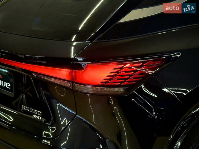 Чорний Лексус РХ, об'ємом двигуна 2.4 л та пробігом 19 тис. км за 61999 $, фото 13 на Automoto.ua