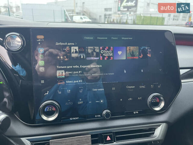 Черный Лексус РХ, объемом двигателя 2.4 л и пробегом 78 тыс. км за 63500 $, фото 22 на Automoto.ua