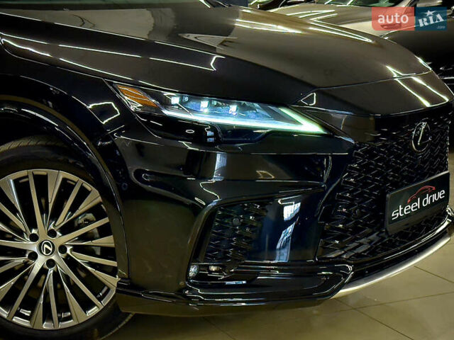 Чорний Лексус РХ, об'ємом двигуна 2.4 л та пробігом 19 тис. км за 61999 $, фото 6 на Automoto.ua