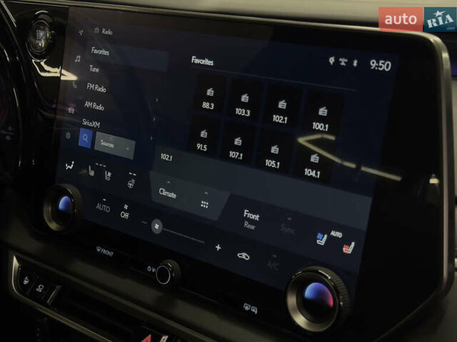 Чорний Лексус РХ, об'ємом двигуна 2.4 л та пробігом 19 тис. км за 61999 $, фото 36 на Automoto.ua
