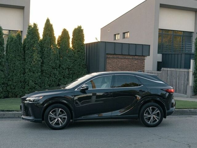 Чорний Лексус РХ, об'ємом двигуна 2.4 л та пробігом 32 тис. км за 53500 $, фото 32 на Automoto.ua